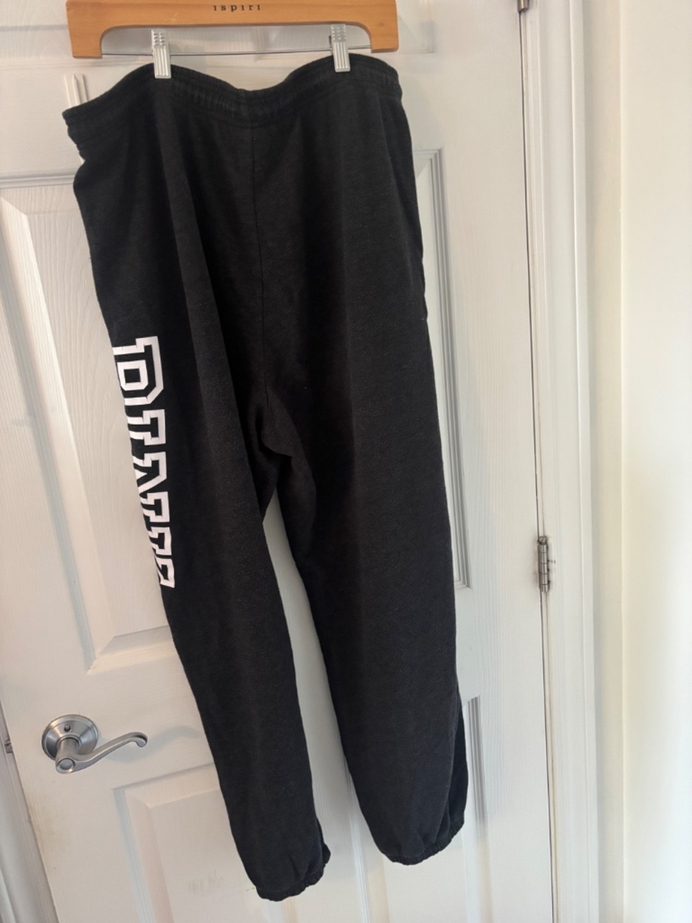 PINK Victoria's Secret Sweatpants Charcoal Dark Grey Pink Piping Graphic Large - Picture 2 of 8